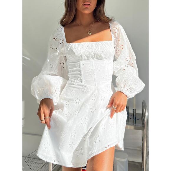 Princess Polly Barrera Dress Size 6 White Eyelet Puff Sleeve Square Neck Corset - Picture 1 of 16